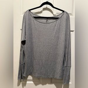 Unbranded long sleeve top size large